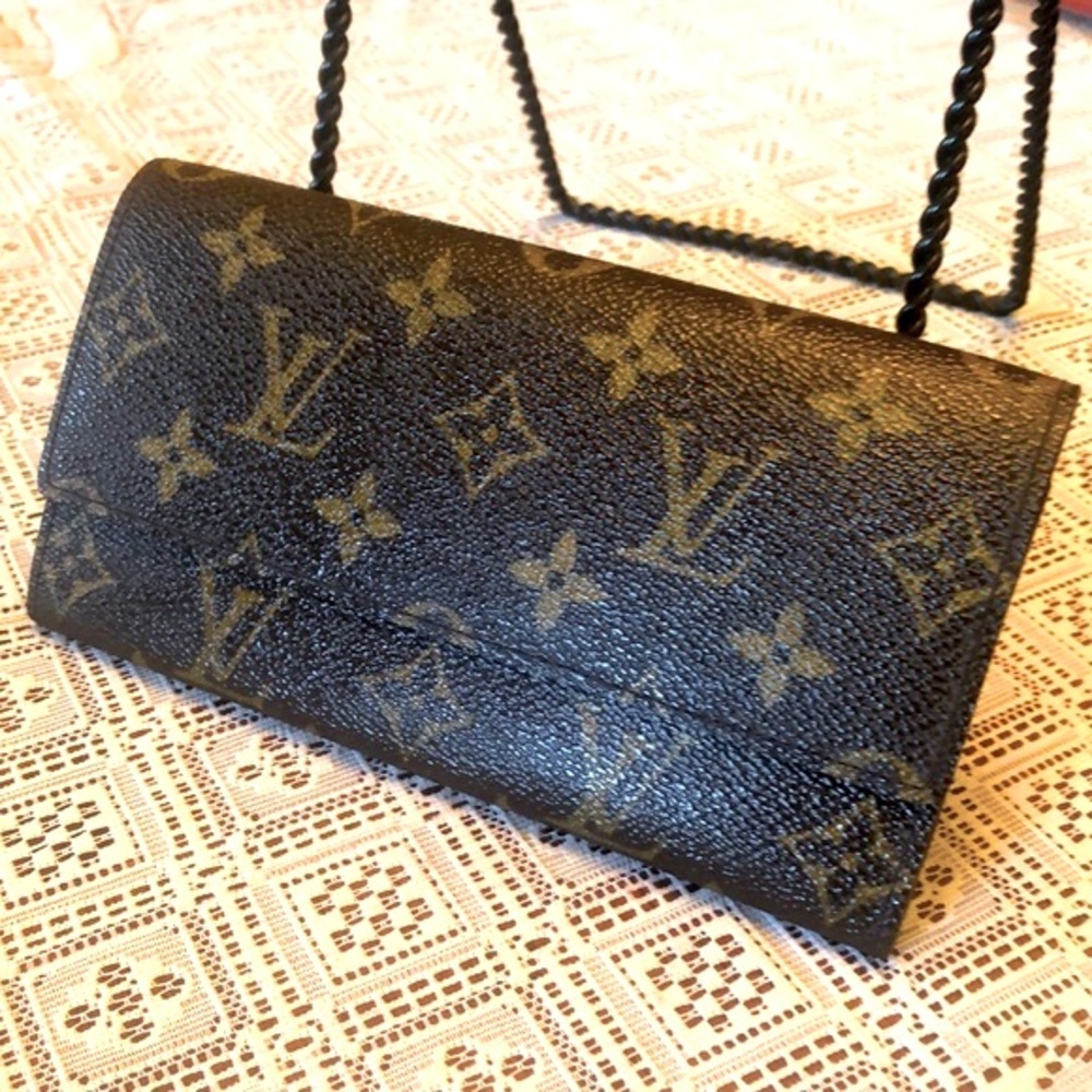 Rare Louis Vuitton Monogram Porte Yen 3 Cartes Credit Bifold Long Wallet